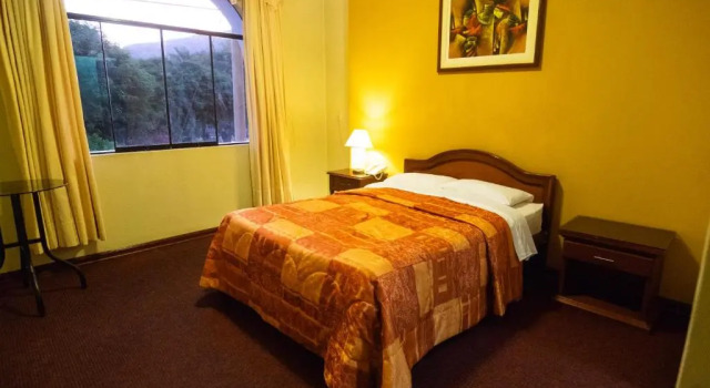 Hotel Sierra Dorada, Book Hotel Hoteller i Ayacucho med parkering, Parkering