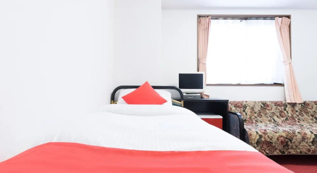 Одноместный номер Standard с балконом Hotel Toka