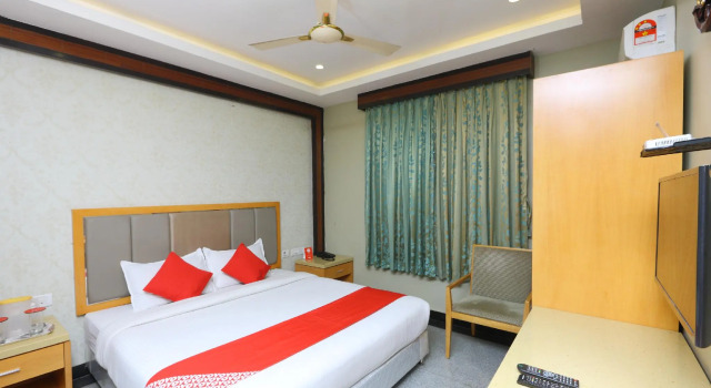 OYO 5446 Hotel Maharajay