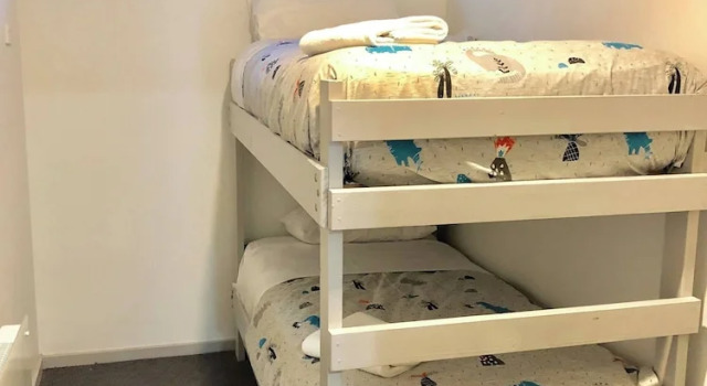24 Hotham 3 Bedroom Renovated Apartment, Book Apartment Mount Hotham 