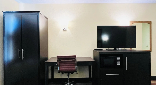 Suite Super 8 Osseo