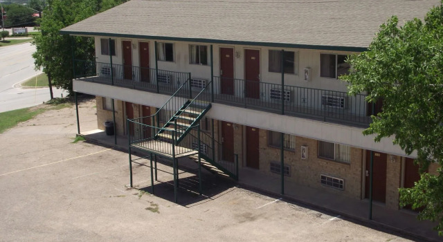 Glen Rose Inn and Suites, 预订 酒店 格伦罗斯 得克萨斯州