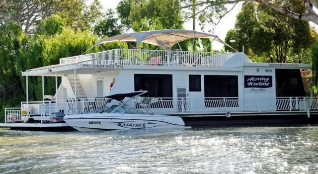 Вилла Renmark River Villas and Boats & Bedzzz