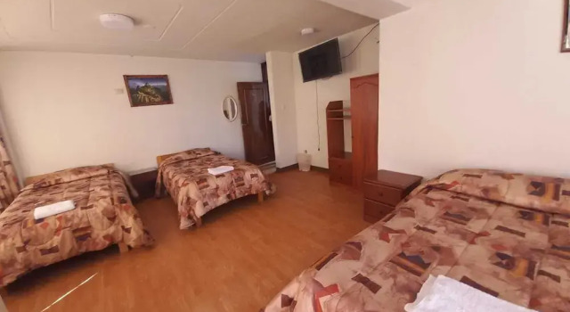 Camera Standard Hostal Aziri Puno