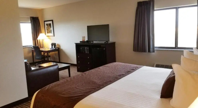 Люкс Cobblestone Inn & Suites Maryville