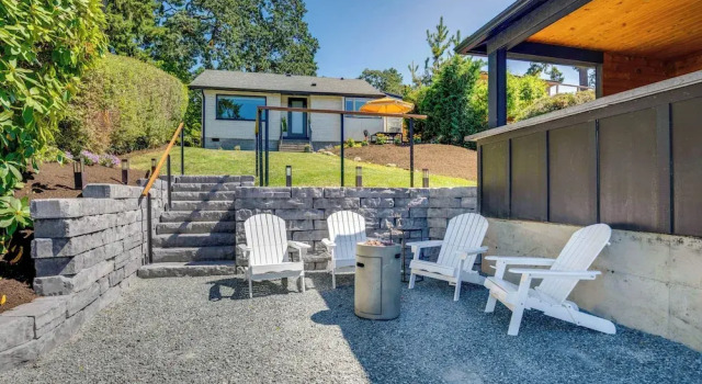 Коттедж Waterfront Gem w/ Boat Dock & Lift in Lakewood!