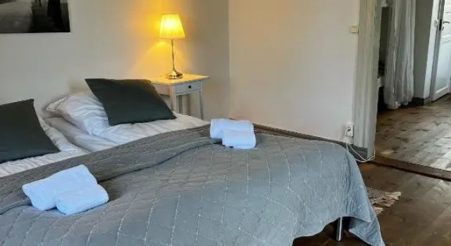 Апартаменты Svabesholms Kungsgårds B&B och Pensionat Stenshuvud