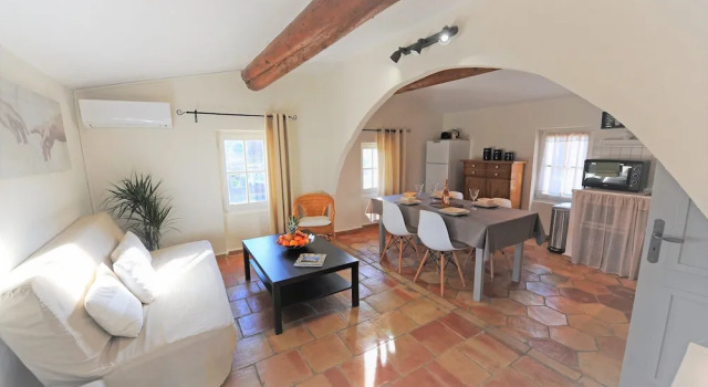 Sous la Glycine, Rezerwuj Hotel Gordes Luberon