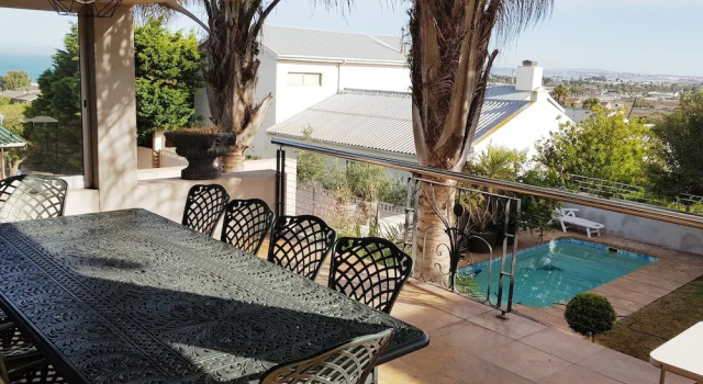 Семейная вилла с балконом Casa de Palmera, Langebaan, 6-sleeper
