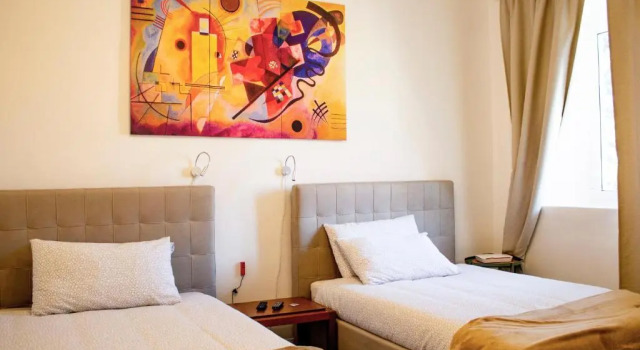 Rho-Fiera - Appartamento in antica cascina, Book Apartment Hotels in Rho with Parking, Parking