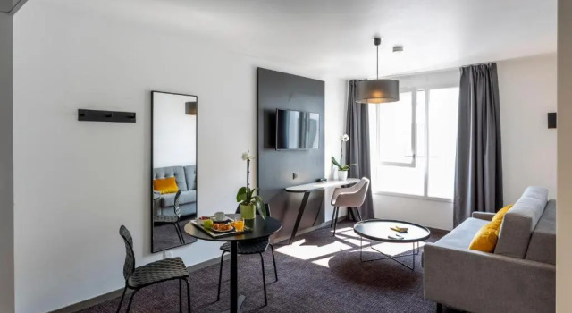 Апартаменты Nemea Appart Hotel Europe Velizy Villacoublay