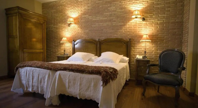 Posada Los Condestables Hotel & Spa, Book Hotel SPA Hotels in Castile and Leon, SPA