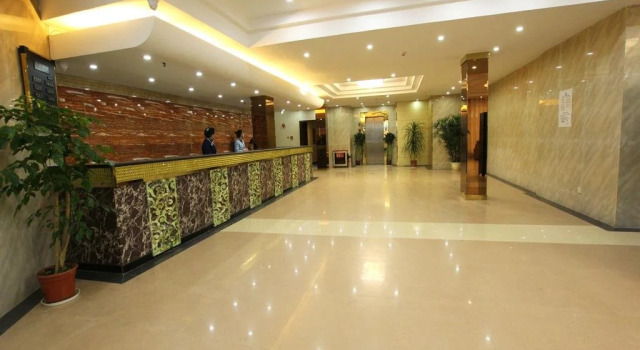 Guilin Weihang Hotel