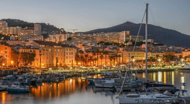 Sudio bord de mer Ajaccio