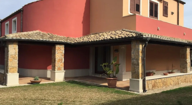 Villa With 5 Bedrooms In Noto With Wonderful Mountain View Private Pool Enclosed Garden, Book Villa Hotels in Sicily with a Pool, Swimming Pool