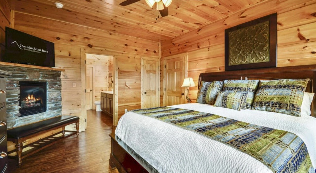 Luxury 14br Haven Views Games Hot Tubs More