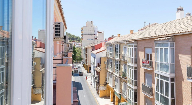 Cozy Apartment  CityCenter with terrace, Забронировать Апартаменты/квартира Апартаменты Малаги, рядом с Salamanca Market, Апартаменты/квартира