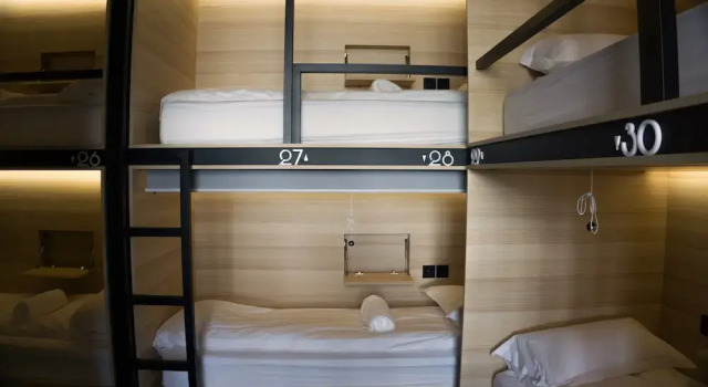 Кровать в общем номере Nordic Hostel