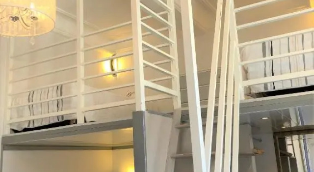 Четырёхместный номер Standard Мансарда Hotel Cresp