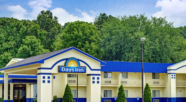 Номер Standard Days Inn by Wyndham Southington
