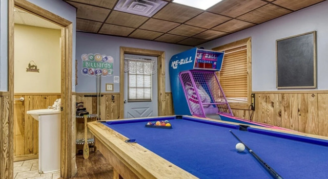 Номер Standard Er20 - Eagles Roost Great Location! - Close To Town! 4 Bedroom Cabin by RedAwning