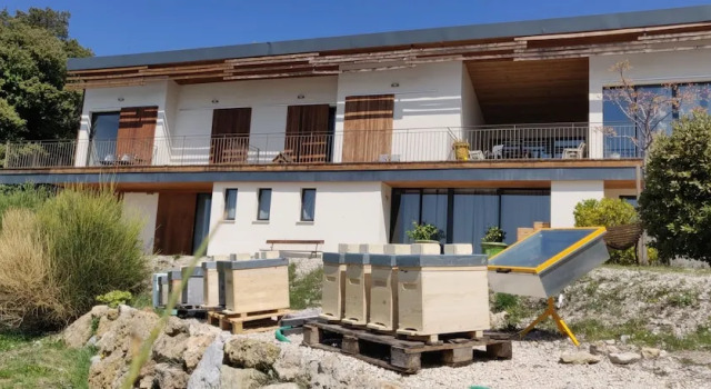 Le Petit dromois La maison d'Edouard, Забронировать Отель Мериндоль-Лез-Оливье Drôme Provençale