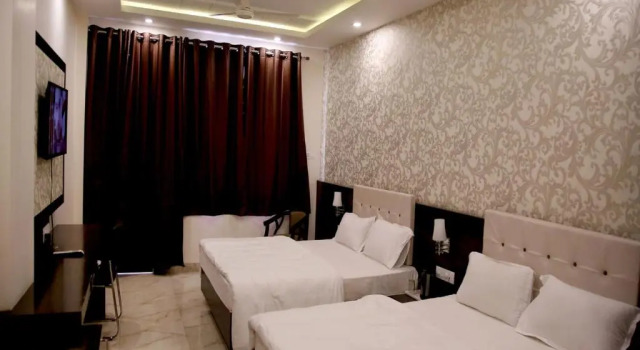 Семейный люкс Hotel Khatana Palace