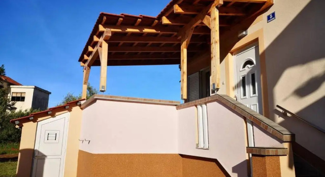 Коттедж Step Away From The Beach, Sea View House Pergola