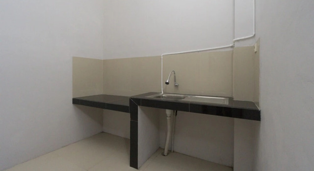 Juan Palace by OYO Rooms, Book Hotel Baturetno 