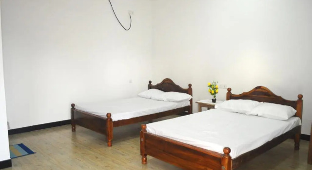 Четырёхместный номер Deluxe Nilaveli Star View Hotel