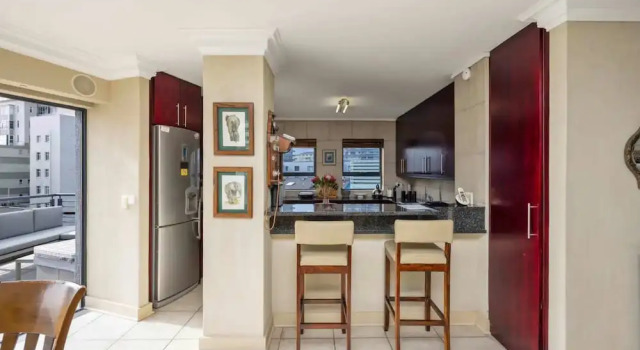 Апартаменты Bright and Stylish Beachfront Apartment