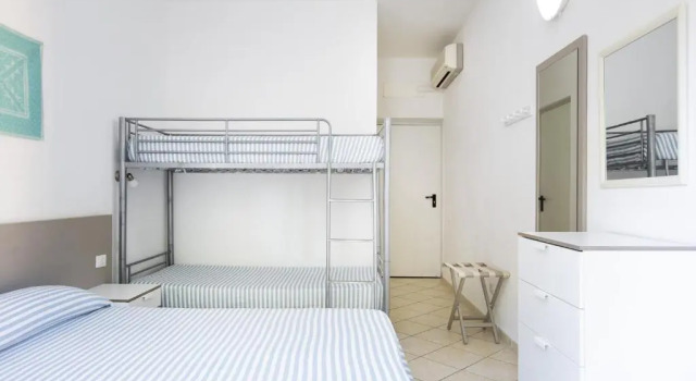 Четырёхместный номер Standard MuMA Hostel