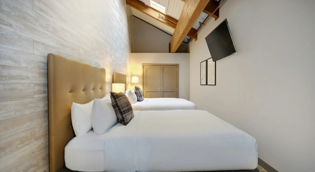Highline Vail - a DoubleTree by Hilton, Забронировать Курортный отель Отели Вейл с парковкой, Парковка