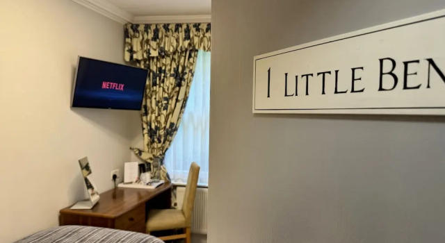 Номер Comfort The Windermere Hotel, London