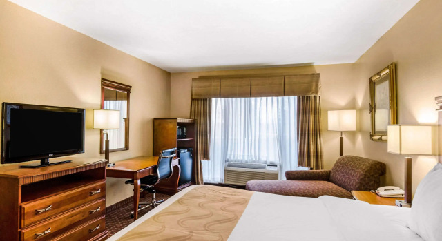 Двухместный номер Standard Quality Inn & Suites Carthage near Precious Moments Chapel