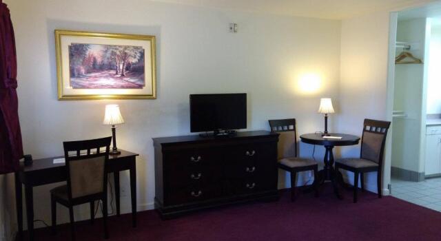 Номер Standard Travelers Motel