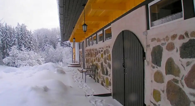 Vakari Puhketalu, Book Hotel Haanja 