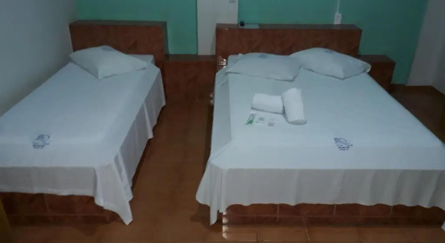 Четырёхместный номер Economy с красивым видом из окна Hotel Chalé Ji-Parana
