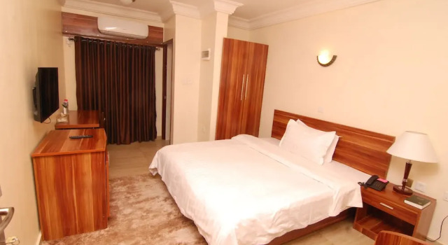 ALTA Hotels, Prenota Hotel Hotel a Bwari con parcheggio, Parcheggio