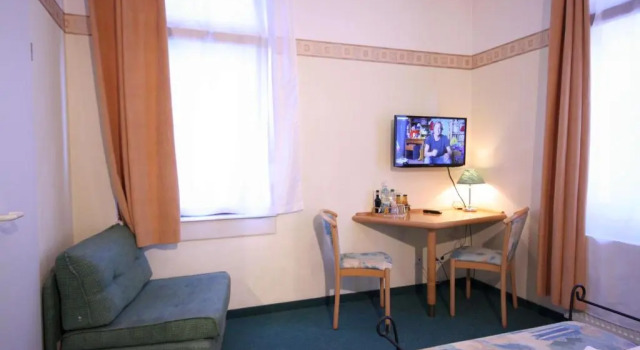 Трёхместный номер Standard Classic Inn