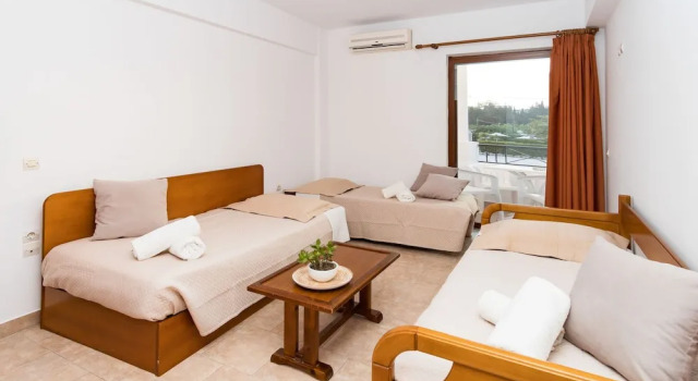 Апартаменты Classic Goudelis Apartments