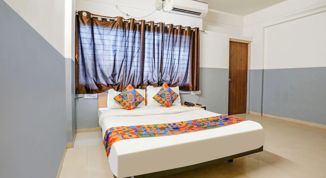 Номер Standard Fabhotel Bhakti Sankul