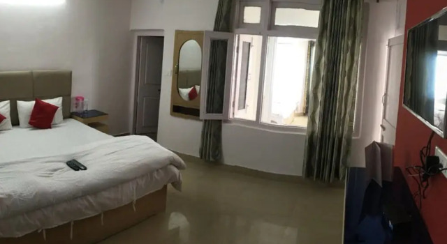 Двухместный номер Deluxe Goroomgo Hotel Jasmine Dalhousie