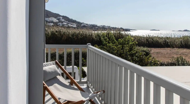 Вилла Aqua Breeze Villas on the beach