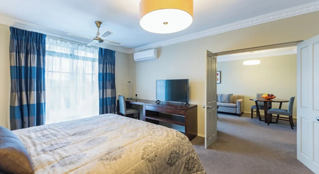 Полулюкс с балконом Distinction Hotel Rotorua