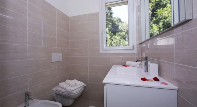 Кровать в общем номере (мужской номер) Пентхаус с 6 комнатами Paradiso di Menaggio Penthouse