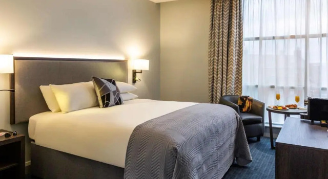 Двухместный номер Superior с балконом Mercure Bridgwater
