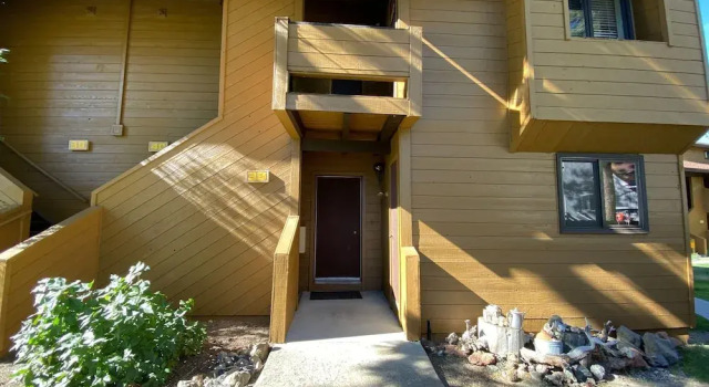Номер Standard Wildflower #39 1 Bedroom Condo