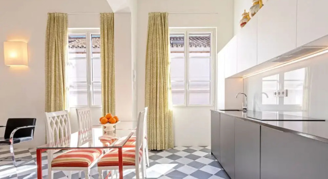 Апартаменты Exclusive Apartment in Seville San Laureano IV