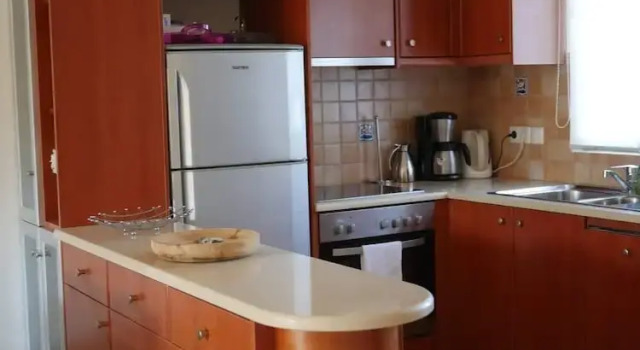 Номер Economy Cassiopeia 1BR Apt on Beach with Pool